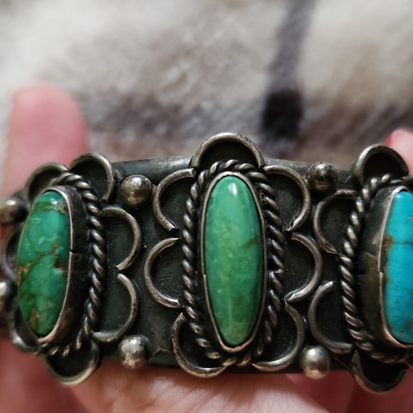 Silver and turquoise bracelet - Picture 8 of 10